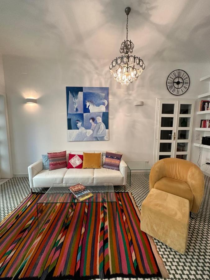 Appartement Charming With Baroque View -