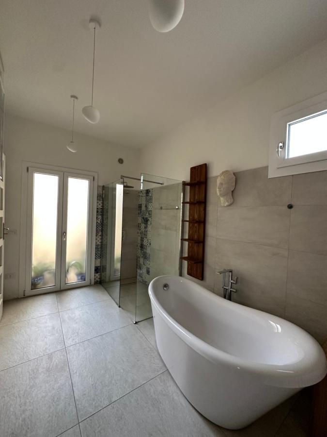 Appartement Charming With Baroque View - Lecce